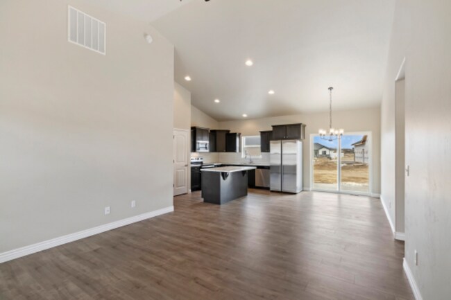 Foto del edificio - 1407 Blue Grouse Way