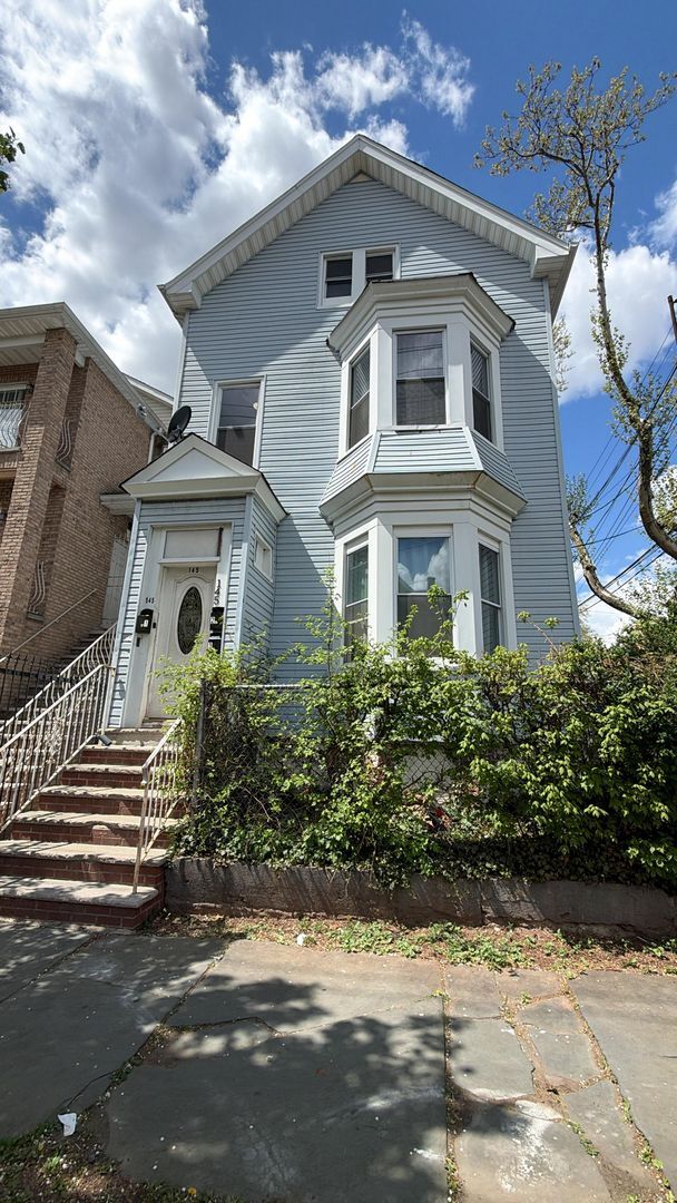 Photo - 145 Sherman Ave Apartment