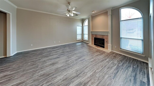 Foto del edificio - 17616 Wain Bridge Ave