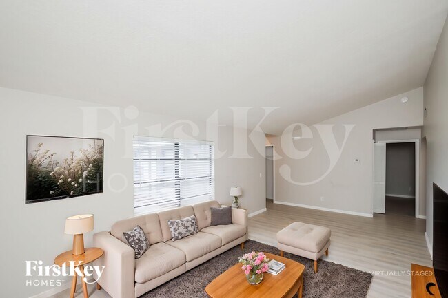 Foto del edificio - 1377 Prum Ave NW
