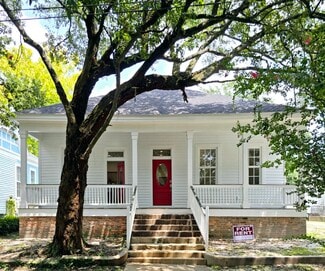 Building Photo - 308 N Joachim St