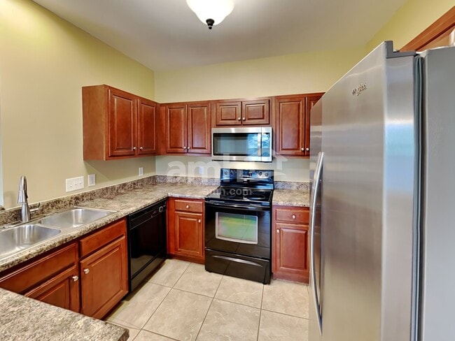 Building Photo - 519 Agate Dr