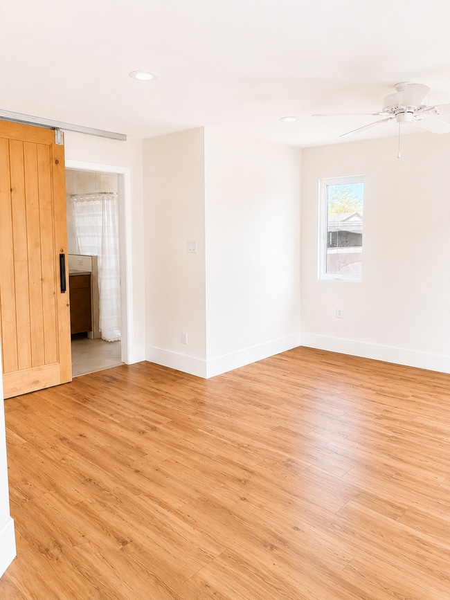 Primary Bedroom 1 - 1332 E Galvin St