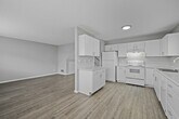 Foto principal - 924 SE 9th Ave