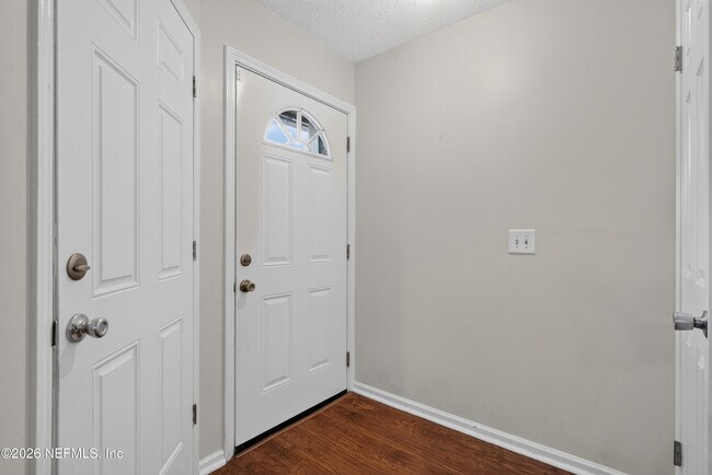 Foto del edificio - 4427 Millstone Ct