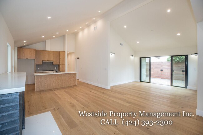 Foto del edificio - 933 Lincoln Blvd