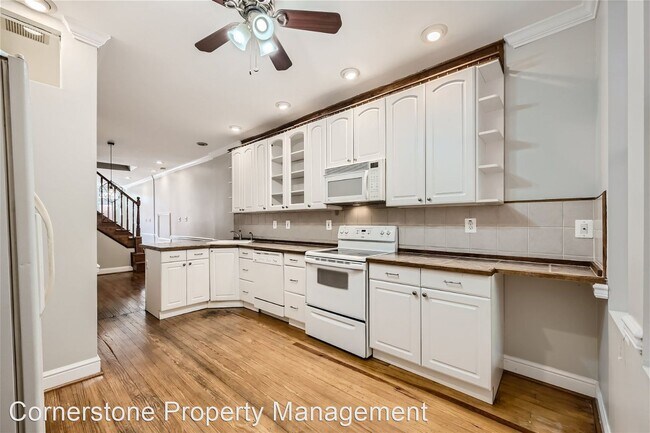 Foto del edificio - 2 br, 2.5 bath House - 249 S Regester Street