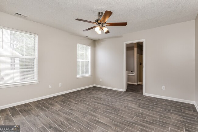 Foto del edificio - 8808 Edenton Way