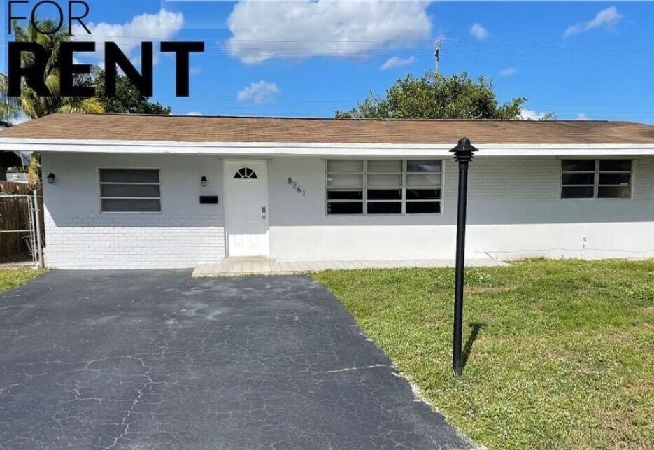 Primary Photo - 8261 NW 10th St