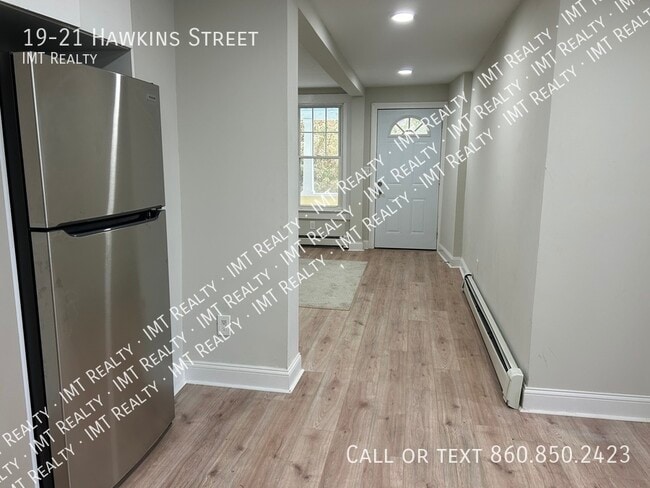 Building Photo - 19-21 Hawkins Street-