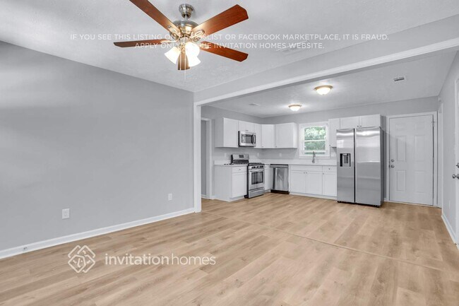 Building Photo - 15 Lemon Pl