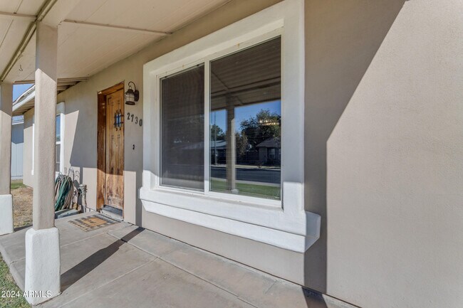 Building Photo - 2730 E Hopi Ave