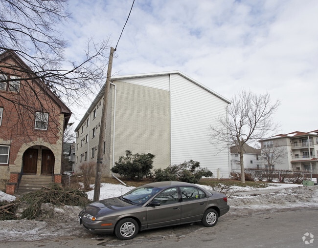 218 S Bassett St Madison, WI 53703 Rentals Madison, WI