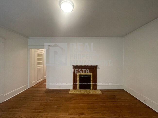 Foto del edificio - 1031 Adams St