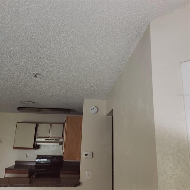 Foto del edificio - 615 Dory Ln