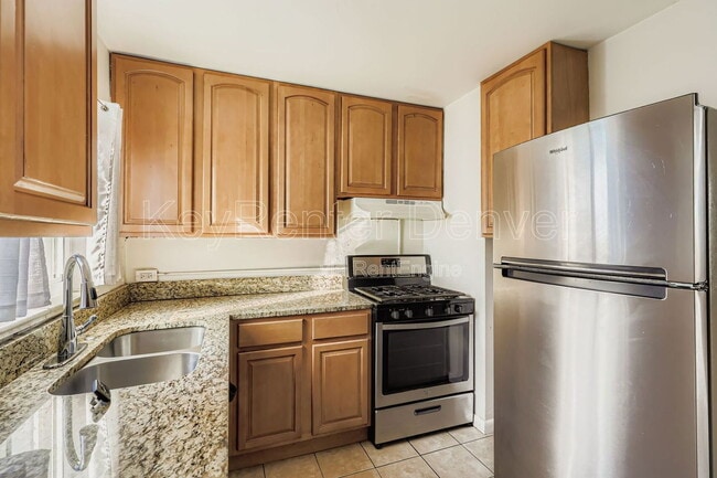 Foto del edificio - 3233 N Steele St