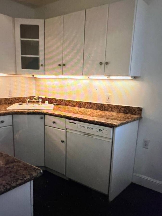 820 Alpine St Unit 3, Los Angeles, CA 90012 Apartments in Los Angeles