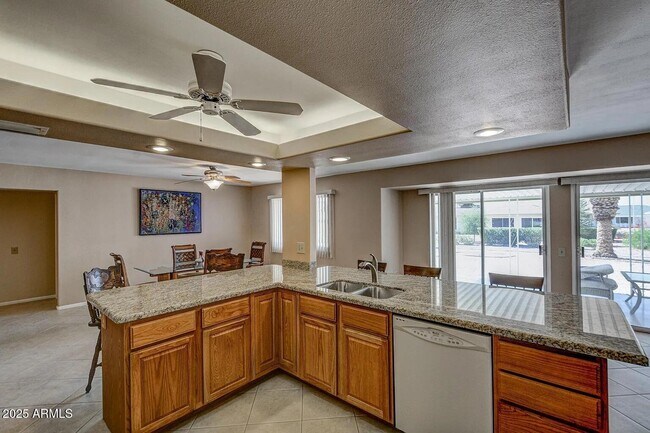Building Photo - 13207 W Kodiak Dr