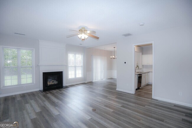 Foto del edificio - 3616 Elkhorn Ct NW