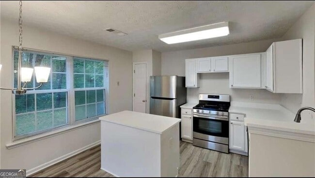 Building Photo - 154 Ilex Dr