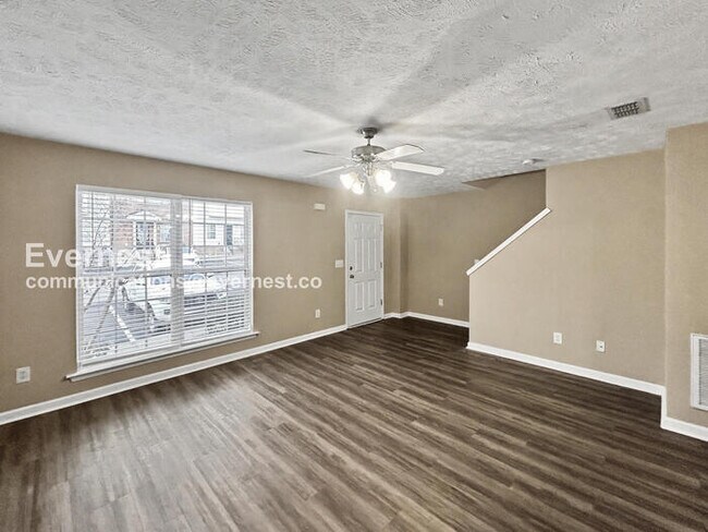 Foto del edificio - 5170 Hickory Hollow Pkwy