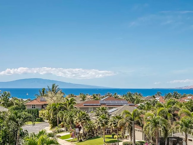 Building Photo - 142 Laukahi St