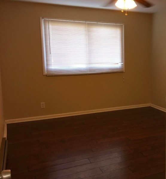 Foto del edificio - Coming soon! Walking distance to downtown Franklin and Bicentennial Park!