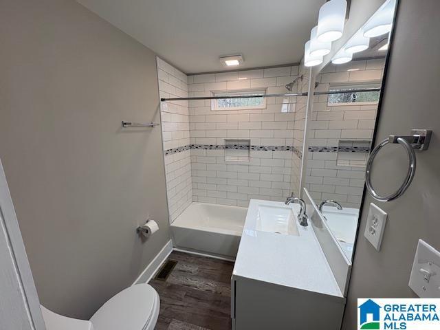 Foto del edificio - 336 3rd St E