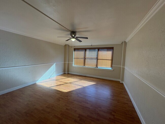 Foto del edificio - Condo in the Heart of Downtown