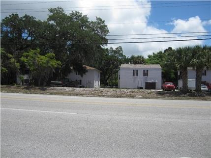 Building Photo - Forest West Apartments