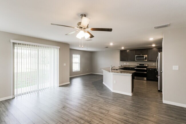 Building Photo - 9563 Southern Charm Cir