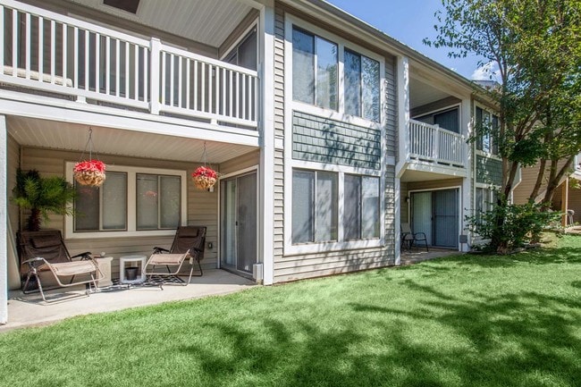 Building Photo - Eagle Creek by Spark Living