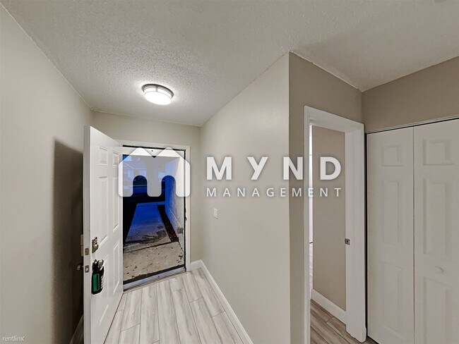 Foto del edificio - 3 br, 2 bath House - 6733 Swain Ave