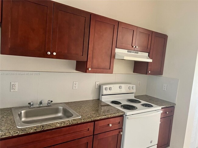 Foto del edificio - 1253 SW 2nd St