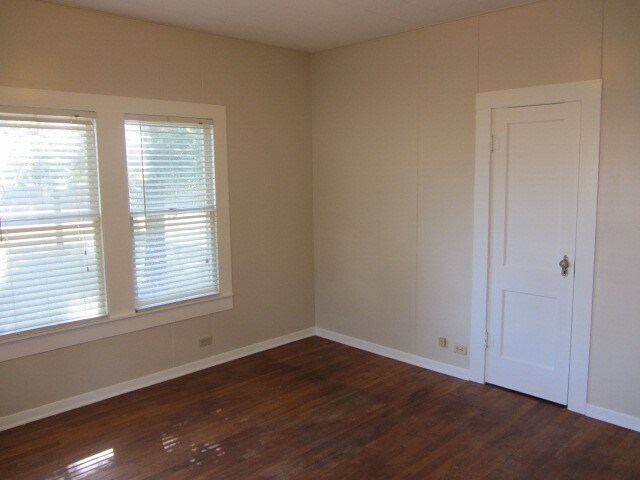 Foto del edificio - 3002 Montgomery Rd