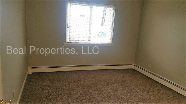 Foto del edificio - 612 John Anderson Ct