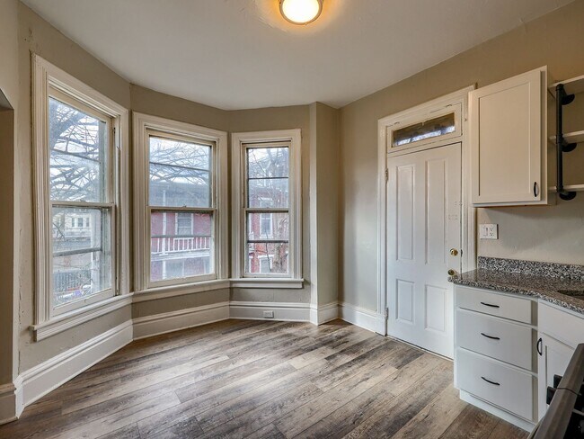 Foto del edificio - 1528 Green St