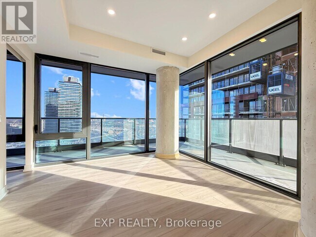 Photo du bâtiment - 35 Parliament St