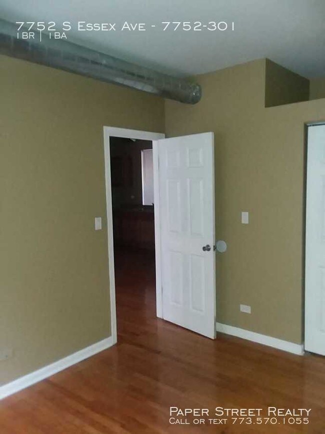 Foto del edificio - 7752 S Essex Ave