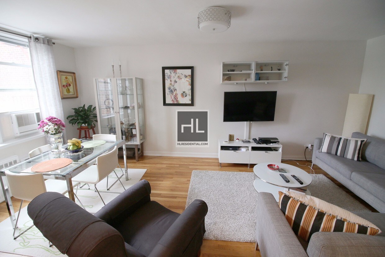 Foto del edificio - 3185 Crescent St