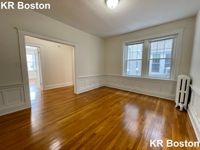 Building Photo - 105 Kilsyth Rd