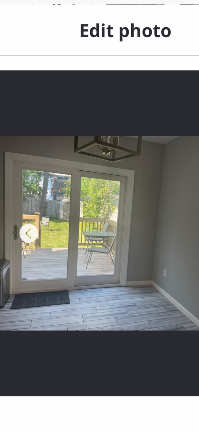 Slide door to backyard - 403 Hamilton St
