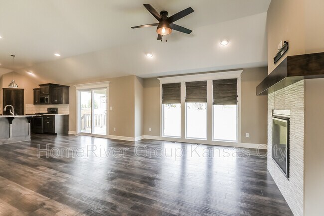 Foto del edificio - 4938 S Park Ridge Dr