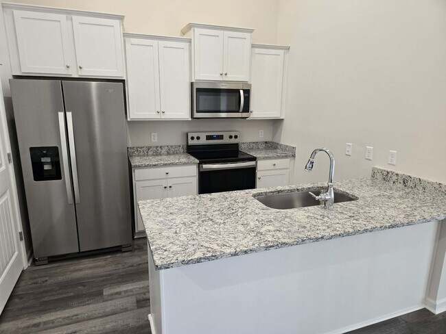 Foto del edificio - 966 Manitou Cir