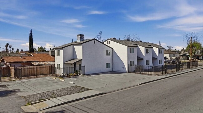 Building Photo - 931 Monterey St