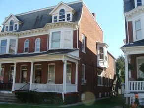 Building Photo - 538 Madison Ave