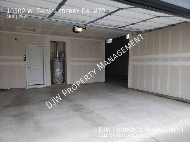 Building Photo - You Will Be Blown Away By This Stunning St...