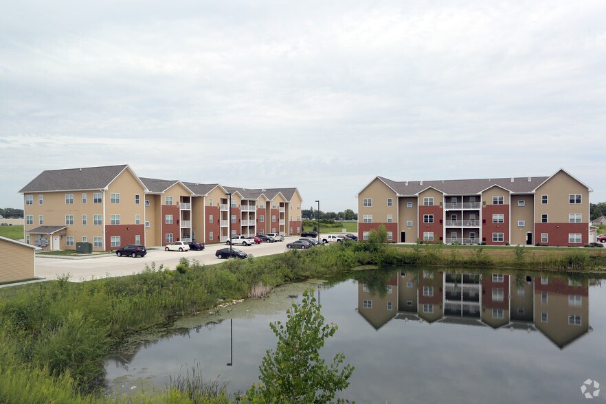 Deer Valley Villas Rentals Silvis, IL