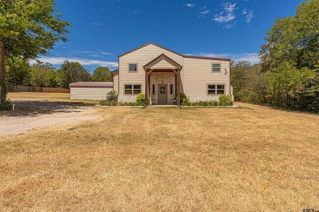 Foto del edificio - 3406 County Rd 415