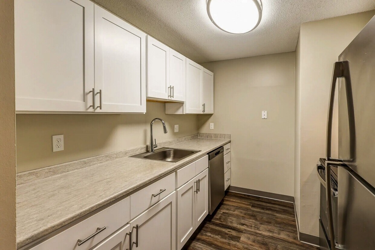 Foto principal - PRINCETON PLACE APARTMENTS